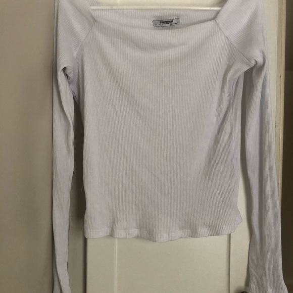 Closet clean out - Picture 3 of 3